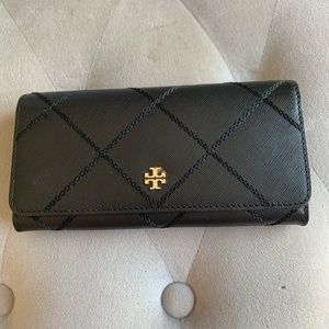 Tory Burch wallet